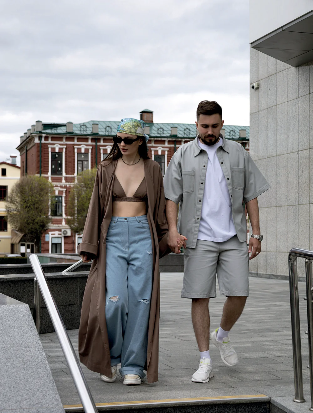 Образ Vibe — пара на улицах летнего Оренбурга